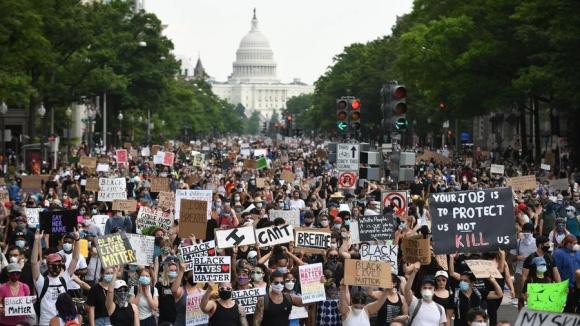 42 1 Khong The Chiu Duoc Nua Bieu Tinh Bung No O Thu Do Va Khap Nuoc My