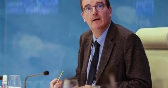 42 1 Phap Cong Bo Danh Sach Chinh Phu Voi Nhieu Bo Truong Moi