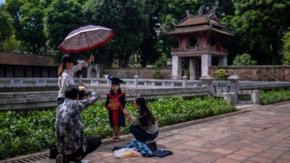 42 3 Viet Nam Tri Thuc The Nay Sao Xa Hoi Khong Tri Tre