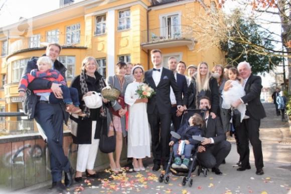 42 5 Me Don Than Khien Chang Trai Nguoi Duc Me Met