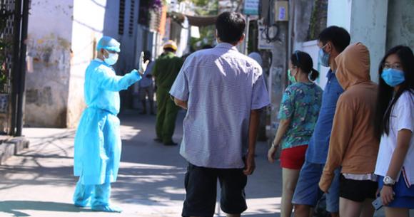 42 1 Tu 13h Chieu Nay Da Nang Thuc Hien Cac Bien Phap Gian Cach Xa Hoi