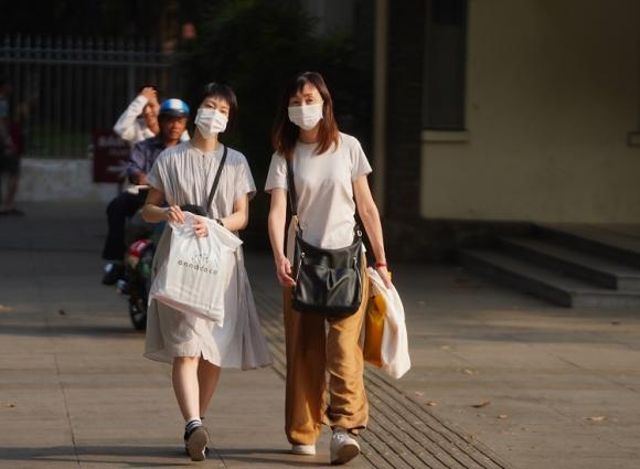 42 2 Tu 0 Gio 317 Tp Ho Chi Minh Dung Hoat Dong Tu Tap Tren 30 Nguoi Dong Cua Quan Bar Vu Truong