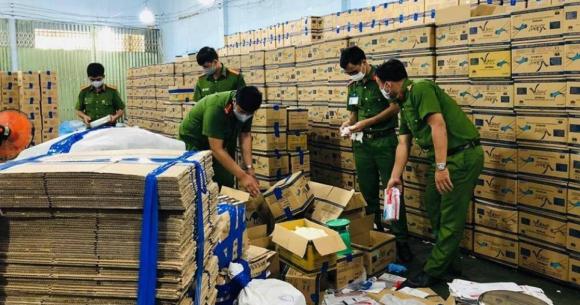 42 2 Phat Hien 21 Trieu Gang Tay Y Te Da Qua Su Dung