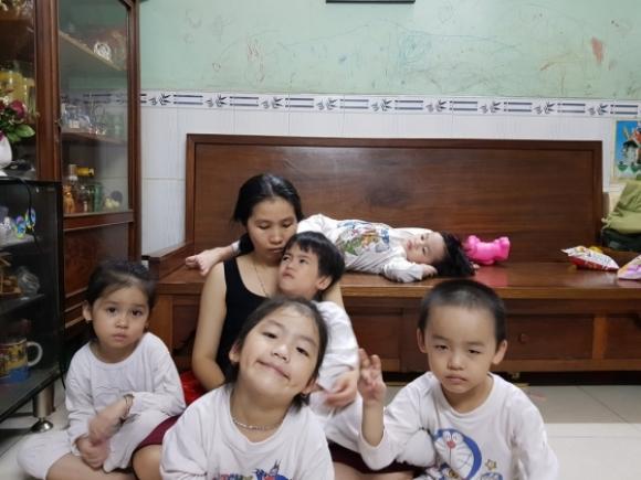 42 1 Nguoi Me Sinh 5 Duy Nhat O Viet Nam Nhieu Khi Toi Stress Muon Buong Xuoi