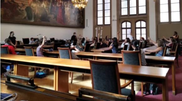 Trẻ em Đức trải nghiệm điều hành thành phố thu nhỏ