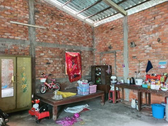 42 1 Vu Con Gai Danh Dap Do Rac Vao Mat Me Gia O Long An Cu Ba Da Mat Nguoi Con Doi Dien Hinh Phat Nao