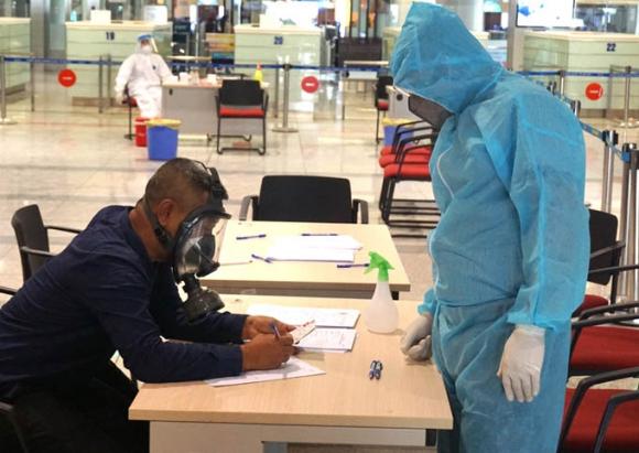 42 1 Xet Nghiem Nhu The Nao De Tranh Nhap Khau Vi Rut Sars Cov 2 Khi Mo Duong Bay Quoc Te