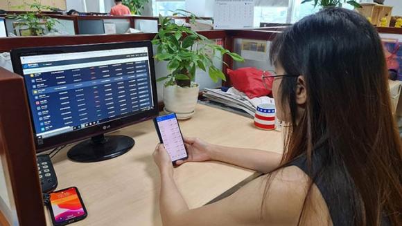 42 1 Mat Tien Ti Vi Me Lam Giau Cap Toc Qua Mang