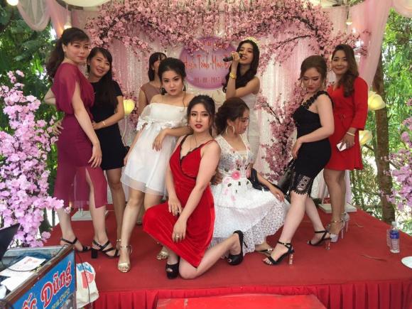 Căn bệnh thích thể hiện của người Việt