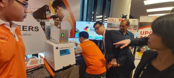 42 9 Manh Ghep Nuoc Duc Mung 45 Nam Quan He Viet Duc