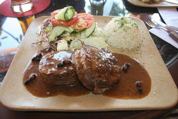 Lạ lùng món kiến mông to của người Colombia