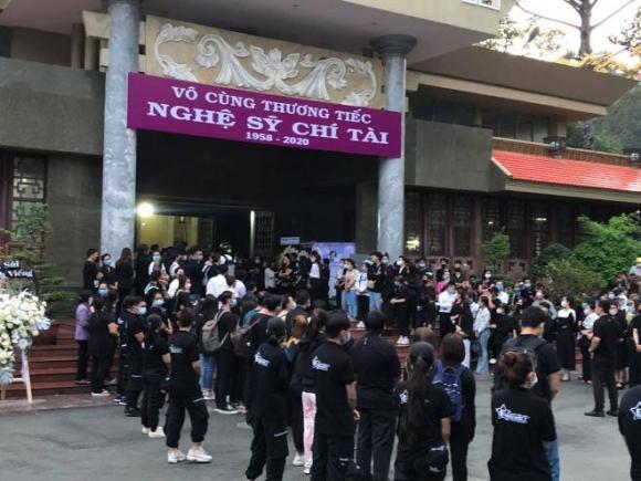 42 3 Tien Biet Chi Tai Hoai Linh Khoc Nghen Doi Dua Gio Chi Con Mot Chiec