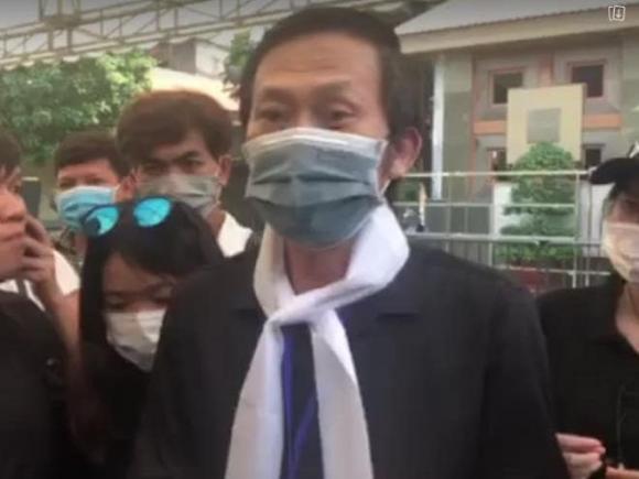 42 6 Tien Biet Chi Tai Hoai Linh Khoc Nghen Doi Dua Gio Chi Con Mot Chiec