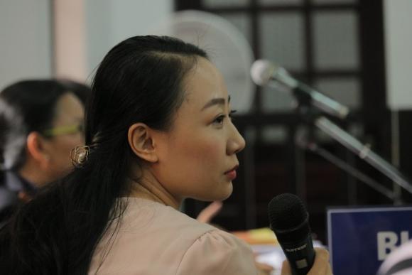 42 2 Nu Tiep Vien Hang Khong De Nghi Hinh Phat Tuong Xung Cho Tai Xe Gay Tai Nan