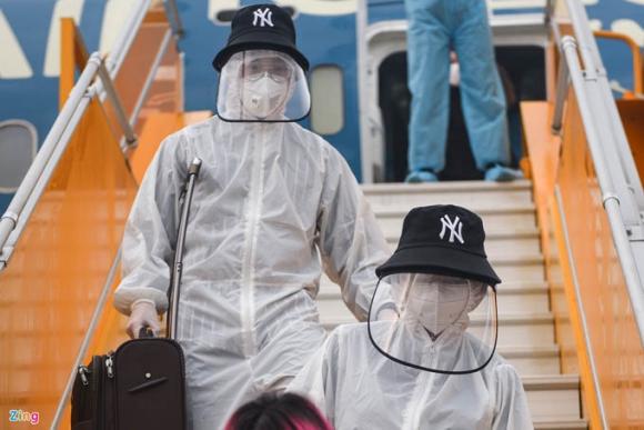 42 1 Chinh Phu Quyet Dinh Tam Dung Chuyen Bay Tu Anh Nam Phi Ve Viet Nam