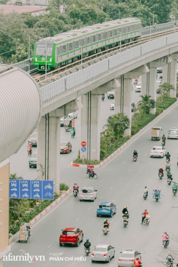42 7 Tuyen Duong Sat Cat Linh   Ha Dong Hoan Thanh Lo Ra Mot Khung Canh Thanh Pho Ha Noi Tu Tren Cao Dep Den Kinh Ngac Va Phai Noi Con Day Hanh Dien
