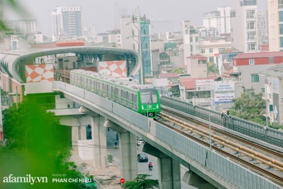 42 8 Tuyen Duong Sat Cat Linh   Ha Dong Hoan Thanh Lo Ra Mot Khung Canh Thanh Pho Ha Noi Tu Tren Cao Dep Den Kinh Ngac Va Phai Noi Con Day Hanh Dien
