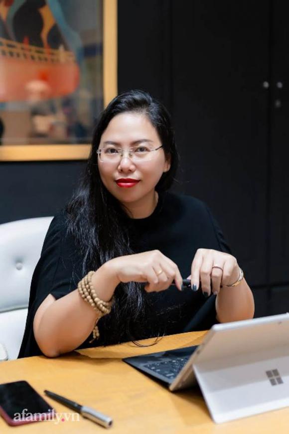 42 15 Ai Thuy   Nu Kien Truc Su Tao Nen Cay Cau Vang Made In Vietnam Lam Kinh Ngac Khap The Gioi Va Lan Dau Nghe Ke Ve Y Nghia That Su Cua Doi Ban Tay Khong Lo