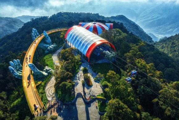 42 3 Ai Thuy   Nu Kien Truc Su Tao Nen Cay Cau Vang Made In Vietnam Lam Kinh Ngac Khap The Gioi Va Lan Dau Nghe Ke Ve Y Nghia That Su Cua Doi Ban Tay Khong Lo