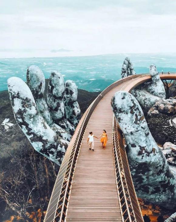 42 7 Ai Thuy   Nu Kien Truc Su Tao Nen Cay Cau Vang Made In Vietnam Lam Kinh Ngac Khap The Gioi Va Lan Dau Nghe Ke Ve Y Nghia That Su Cua Doi Ban Tay Khong Lo