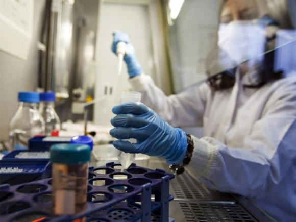 Vì sao nâng cấp vaccine Covid-19 đối phó với biến thể mới sẽ không dễ dàng?