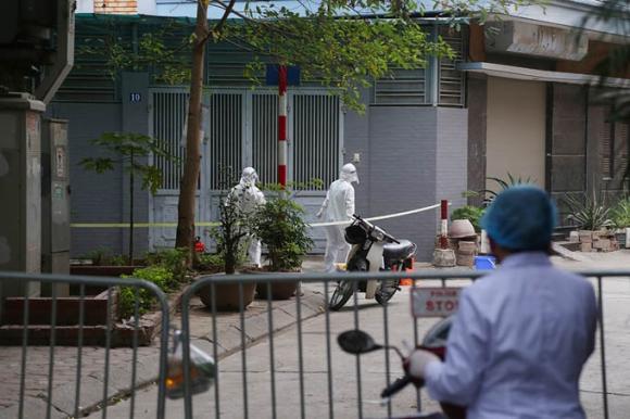 42 3 Ha Noi Phong Toa Mot Ngo O Pho Duy Tan