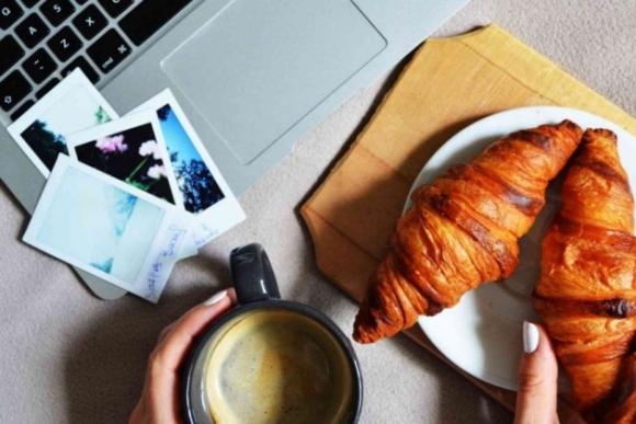 Đại dịch COVID-19 phá vỡ quy tắc ăn uống tinh tế tại Pháp