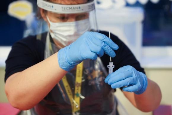 Phát hiện biến chủng virus corona mới với đột biến kháng miễn dịch