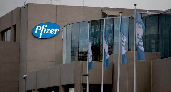 42 1 Them Mot Don Cho Eu Chau Au Chua Nhan Duoc Mot Phan Ba So Vac Xin Cua Pfizer Theo Nhu Du Kien