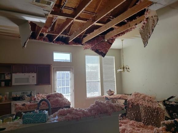 42 3 Nguoi Viet Chat Vat Vuot Qua Cai Lanh Ky Luc O My