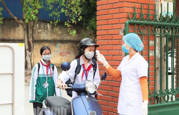 42 1 Gan 20 Tinh Thanh Thay Doi Lich Hoc Cho Hoc Sinh Tro Lai Truong Som