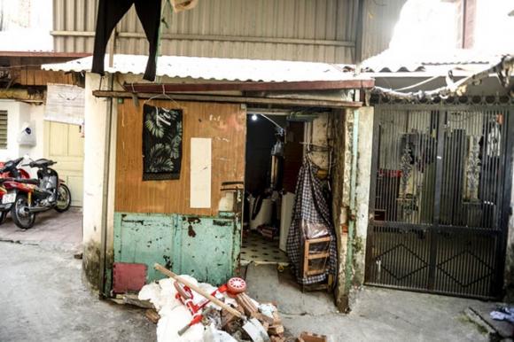 42 1 Nguoi Me Bao Hanh Con Gai 12 Tuoi O Ha Noi Qua Loi Ke Hang Xom Thuong Xuyen Danh Dap Dan Bang Dinh Vao Mieng Con Nha La Noi Tu Tap Nhieu Thanh Phan Bat Hao