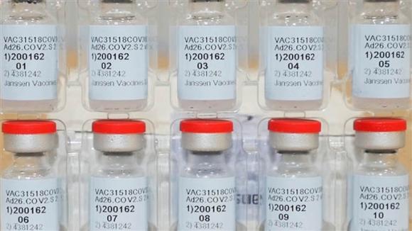 Mỹ thông qua loại vaccine COVID-19 thứ ba, tác dụng ngay từ mũi tiêm đầu tiên