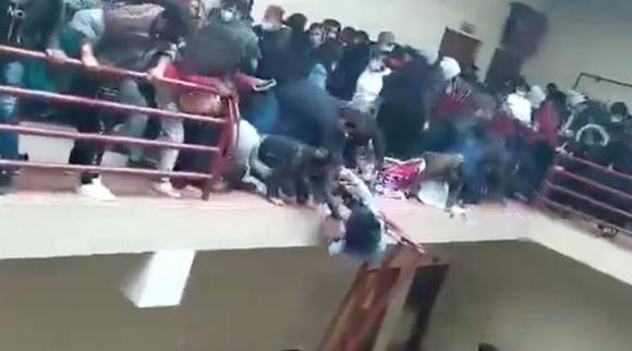 42 1 Chen Lan Khien Lan Can Truong Bi Gay 7 Sinh Vien Thiet Mang