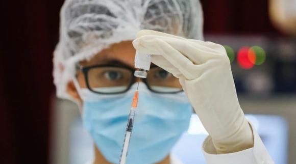 42 1 Mot Nguoi Chet O Hong Kong Bi Nghi Ngo Do Tiem Vaccine Cua Trung Quoc