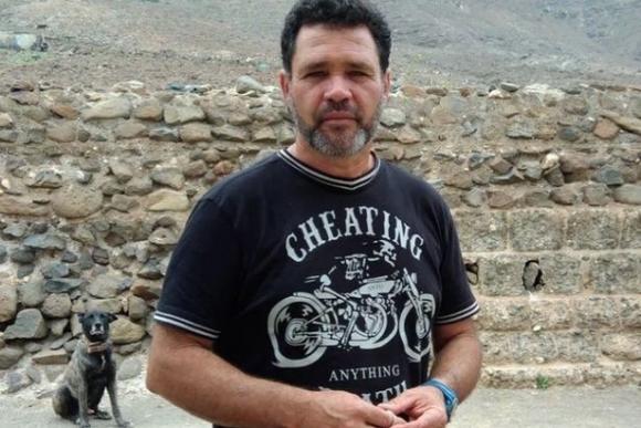 42 3 Hitler That Su Da Tron Thoat Bang Cach Phau Thuat Tham My