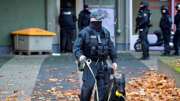 42 1 1 Trieu Euro Cuu Tro Covid 19 Roi Vao Tay Phan Tu Hoi Giao Cuc Doan