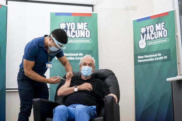 42 2 Chile Tai Bung Phat Dich Covid 19 Do Vac Xin Cua Trung Quoc Hieu Qua Khong Cao