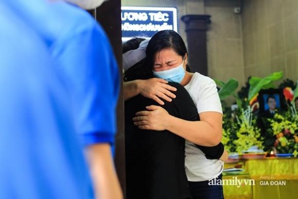 42 1 Vu Chay Nha So 311 Ton Duc Thang Dem Dinh Menh Cua Gia Dinh 4 Nguoi Tim Loi Thoat Trong Tuyet Vong