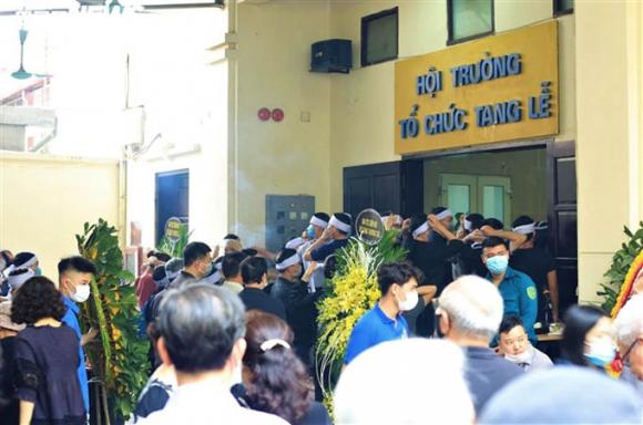 42 2 Dam Tang Dam Nuoc Mat Cua Gia Dinh 4 Nguoi Chet Trong Dam Chay O Ha Noi