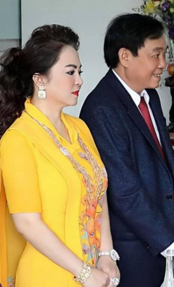 42 2 Ghi Am Gay Soc Bi Phat Tan Ba Phuong Hang Tuyen Bo Kien Vi Bi Xuc Pham Ong Dung Lo Voi Tuyet Doi Tin Vo