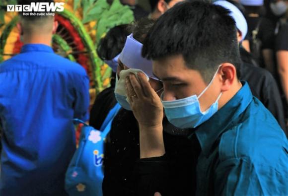 42 8 Dam Tang Dam Nuoc Mat Cua Gia Dinh 4 Nguoi Chet Trong Dam Chay O Ha Noi