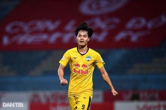 42 2 Bao Han Quoc Kiatisuk Giup Hlv Park Hang Seo Giai Bai Toan Kho