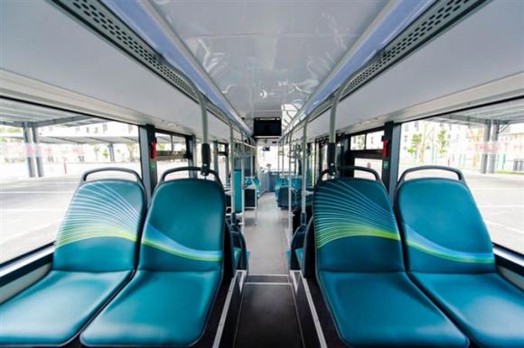 42 3 Xe Buyt Dien Thong Minh Vinbus Bat Dau Duoc Van Hanh