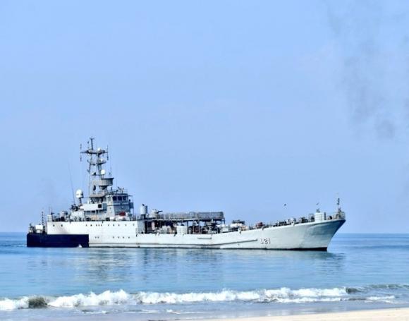 42 1 Nhat An Bat Tay Len Ke Hoach Chieu Tuong Quan Doi Trung Quoc