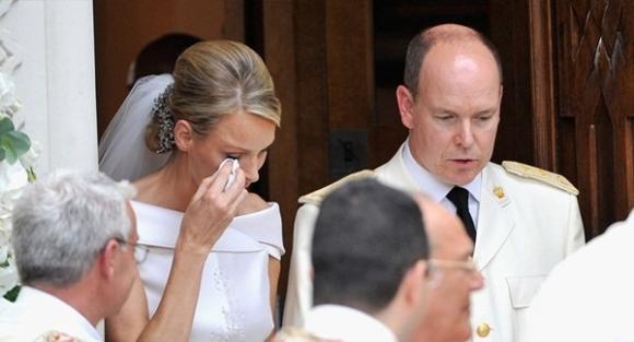 42 7 Hoang Gia Anh Chua La Gi Day Moi La Hoang Toc Thi Phi Nhat Chau Au Voi Loat Drama Tu Ngoai Tinh Con Roi Cho Den Bo Tron Kich Tinh Hon Phim