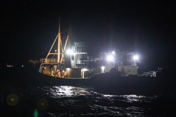 42 4 Doi Tau Ca Trung Quoc Can Quet Khap The Gioi