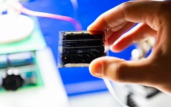 42 1 Gioi Khoa Hoc Nga Va Italy Tao Ra Nguon Nang Luong Moi Cho Internet Van Vat