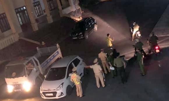 42 2 Hung Yen Phong Toa Thon Co Hai Ca Nhiem