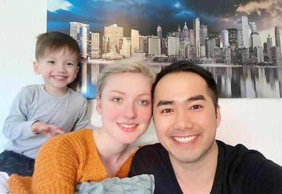 42 1 Chuyen Tinh Dep Nhu Phim Cua Chang Trai Viet Va Co Gai Dan Mach Xinh Dep